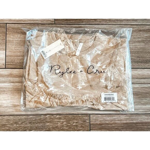 NWT! Rylee + Cru Clouds Layla Dress, Size 12-18M - Picture 3 of 3